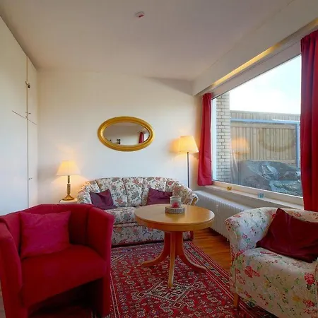 Apartment 631 *